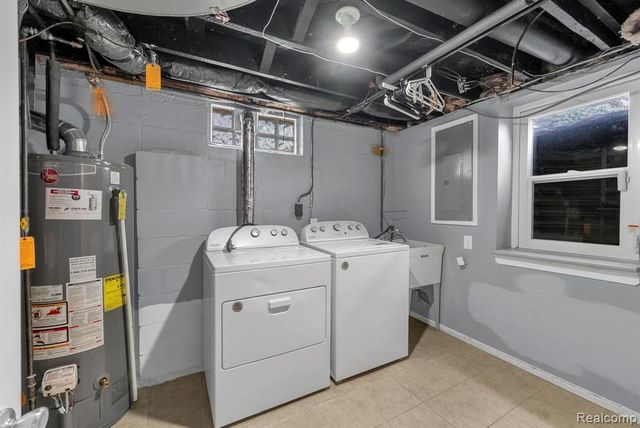 3237 Pardee Avenue, Dearborn, MI 48124