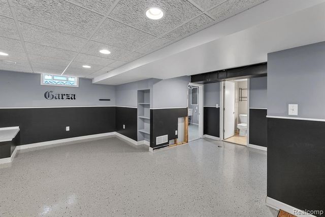 3237 Pardee Avenue, Dearborn, MI 48124