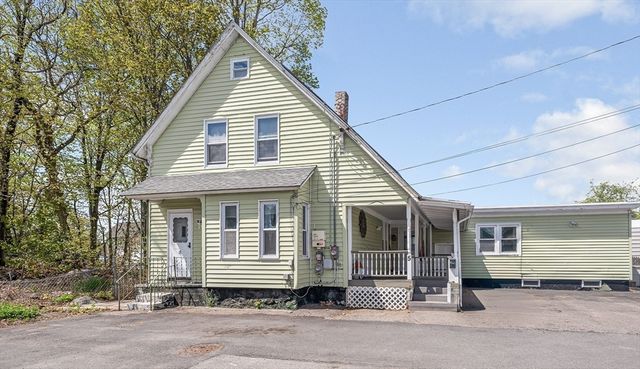 5 Ready Ave, Lowell, MA 01854