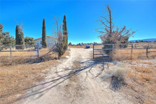 25253 Malmo Street, Lancaster, CA 93536