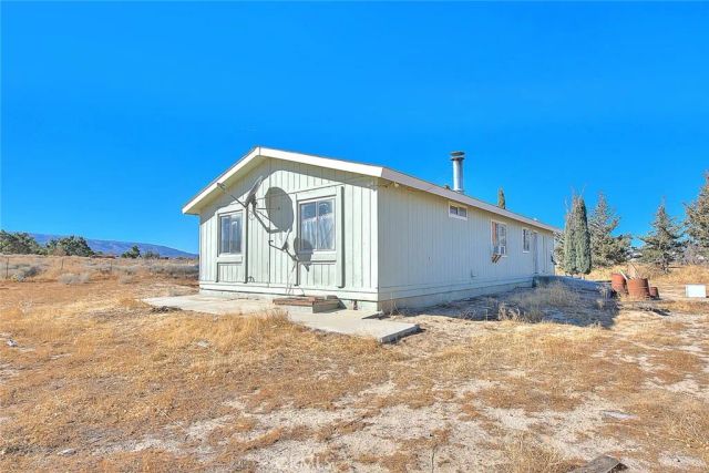 25253 Malmo Street, Lancaster, CA 93536