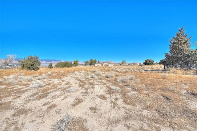 25253 Malmo Street, Lancaster, CA 93536