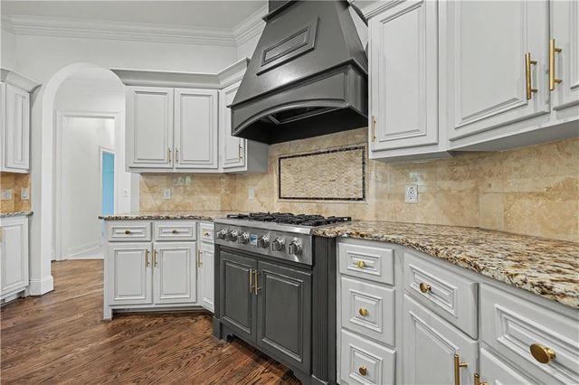 1977 Stonewater Court, Hoschton, GA 30548