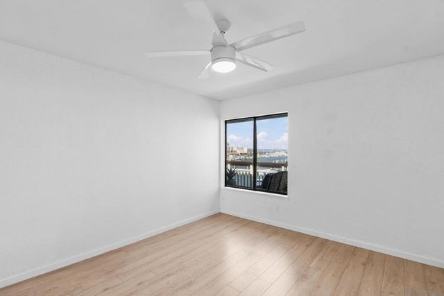 92 Montego Ct, Coronado, CA 92118