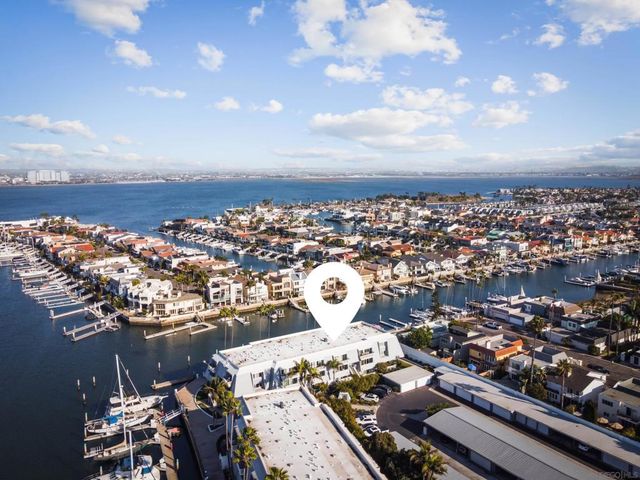 92 Montego Ct, Coronado, CA 92118