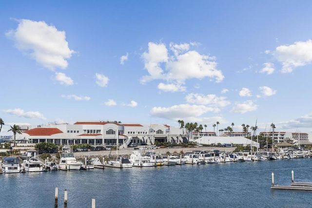 92 Montego Ct, Coronado, CA 92118