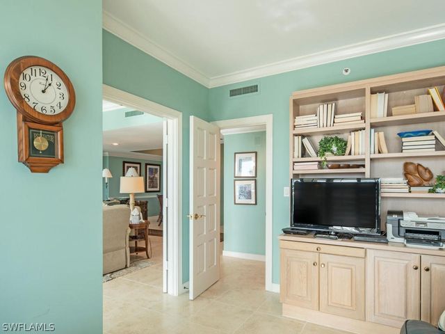 3971 Gulf Shore Blvd. N. 505, Naples, FL 34103