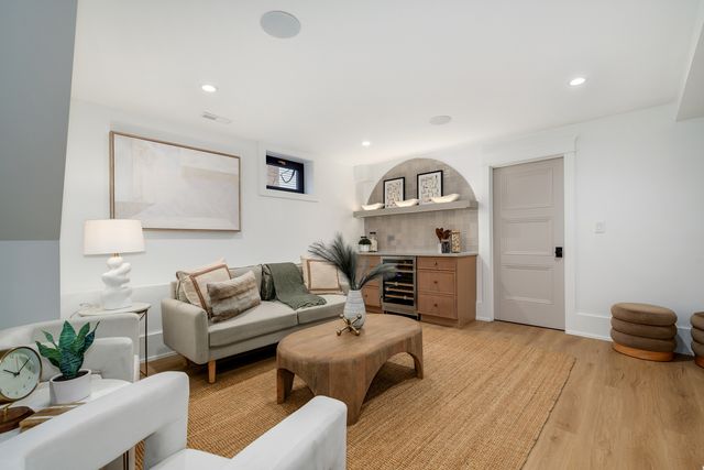 476 Park Avenue, Glencoe, IL 60022