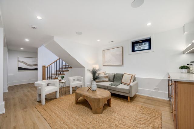 476 Park Avenue, Glencoe, IL 60022