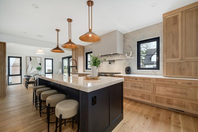 476 Park Avenue, Glencoe, IL 60022