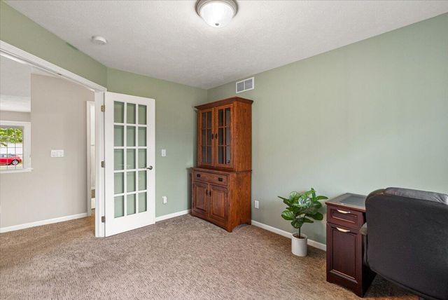 2107 Blue Bell Way Nw, City Of Grand Rapids, MI 49504