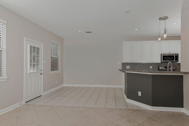 11 Scenic Brook Court, The Woodlands, TX 77382