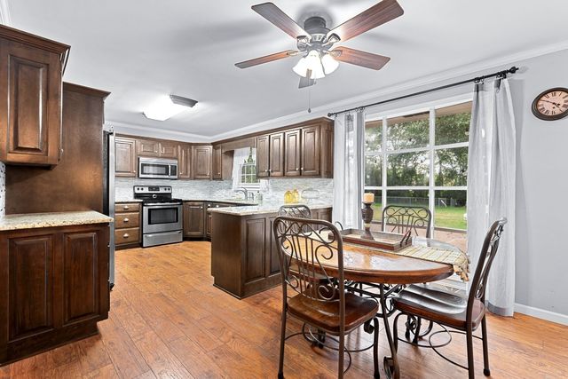 226 Maple Hill Rd, Lebanon, TN 37087