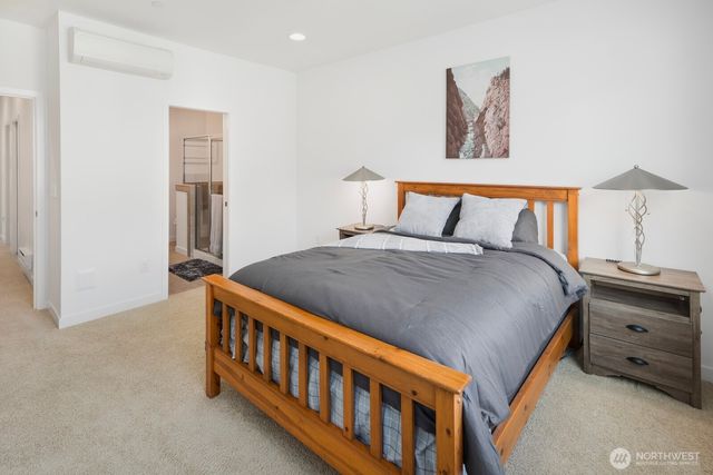 15788 NE 14th Alley, Bellevue, WA 98008