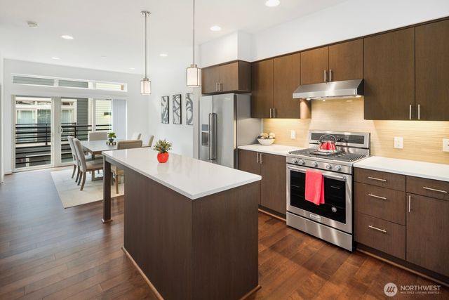 15788 NE 14th Alley, Bellevue, WA 98008