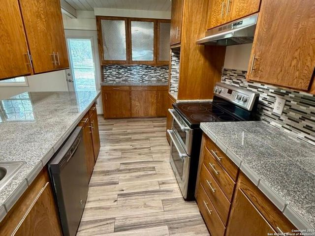 112 Cypress, Boerne, TX 78006