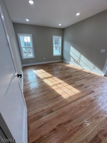 23 Ralph St, Belleville Twp., NJ 07109