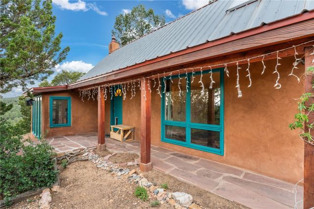 87 Quartz Trail, Santa Fe, NM 87505