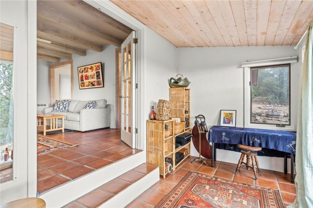 87 Quartz Trail, Santa Fe, NM 87505