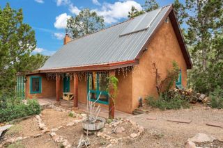87 Quartz Trail, Santa Fe, NM 87505
