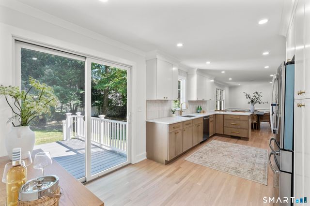 41 Pepperbush Lane, Fairfield, CT 06824