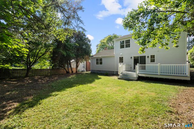 41 Pepperbush Lane, Fairfield, CT 06824
