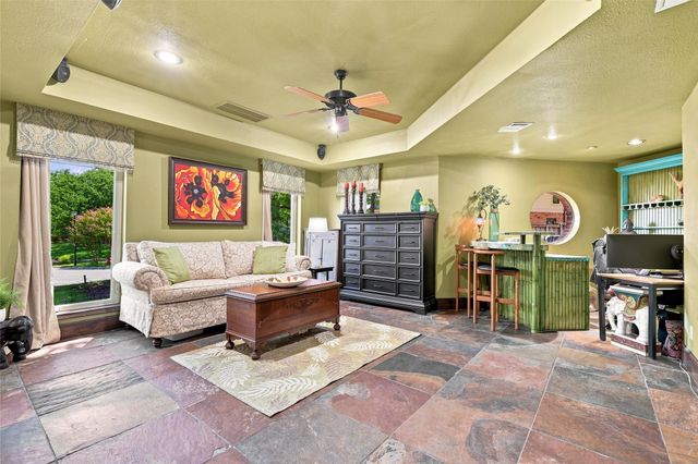 4300 Eaton Circle, Colleyville, TX 76034