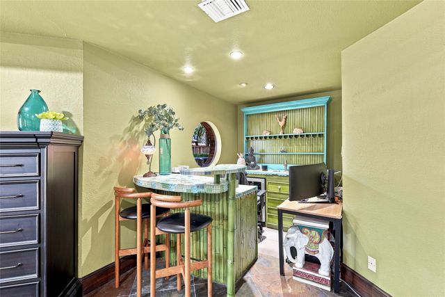 4300 Eaton Circle, Colleyville, TX 76034