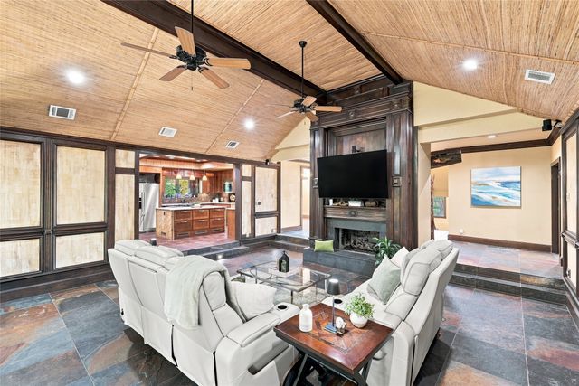 4300 Eaton Circle, Colleyville, TX 76034