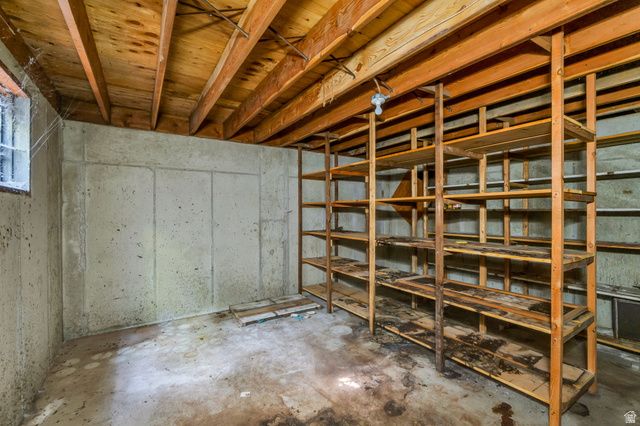 1155 S 400 E, Springville, UT 84663