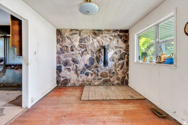 1155 S 400 E, Springville, UT 84663