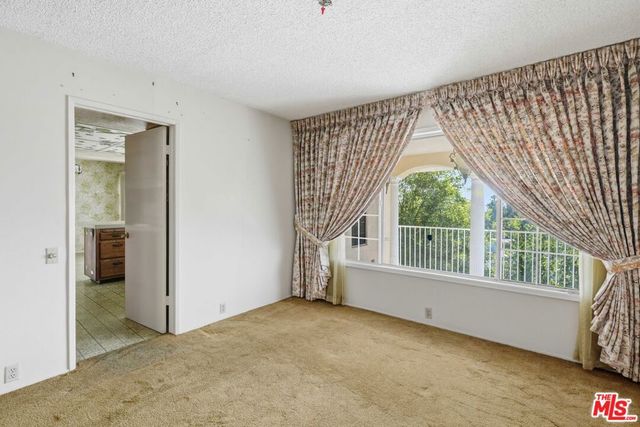 6602 Daryn Drive, West Hills, CA 91307