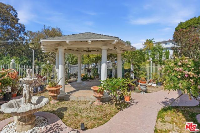 6602 Daryn Drive, West Hills, CA 91307