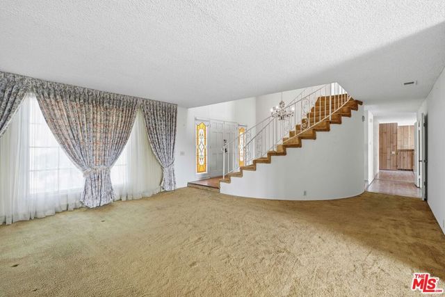 6602 Daryn Drive, West Hills, CA 91307