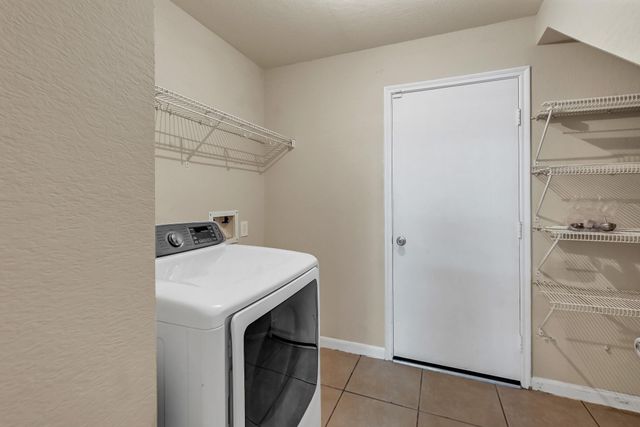 7507 Cypress Edge Drive, Cypress, TX 77433