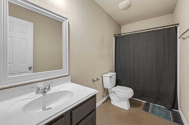 7507 Cypress Edge Drive, Cypress, TX 77433