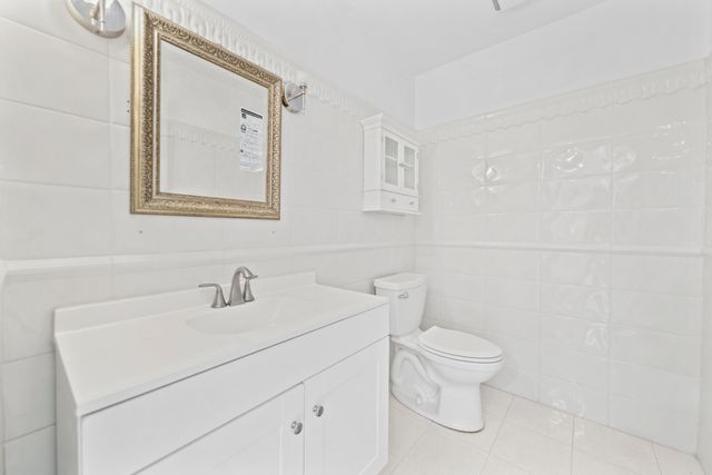 3531 NE 30th Avenue, Lighthouse Point, FL 33064