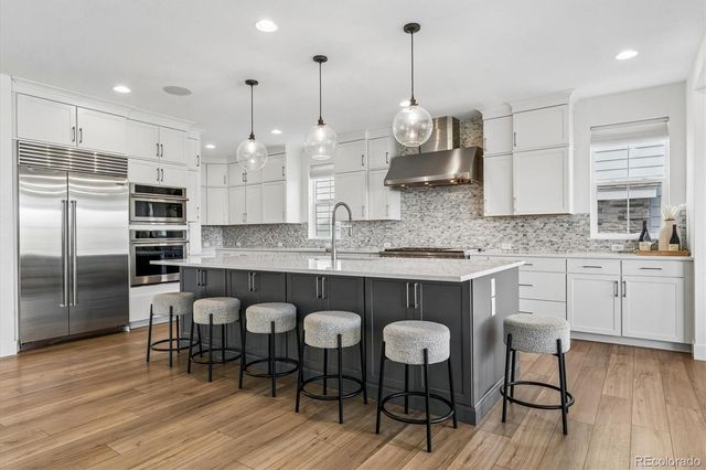 6924 Sunstrand Court, Castle Pines, CO 80108