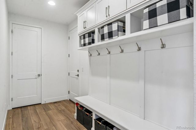 6924 Sunstrand Court, Castle Pines, CO 80108