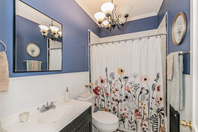 2100 5th Avenue, Fort Worth, TX 76110