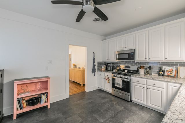 2100 5th Avenue, Fort Worth, TX 76110