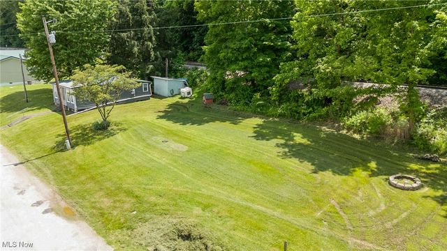 9333 Muskingum River Road, Lowell, OH 45744