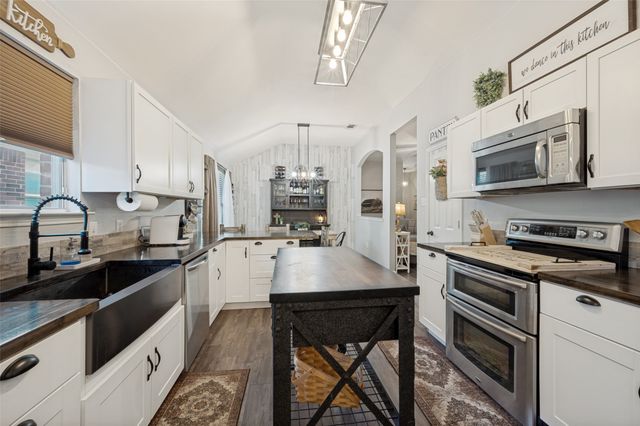 2828 Watercress Drive, Little Elm, TX 75068