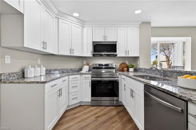 4725 Teal Duck CT, Virginia Beach, VA 23462