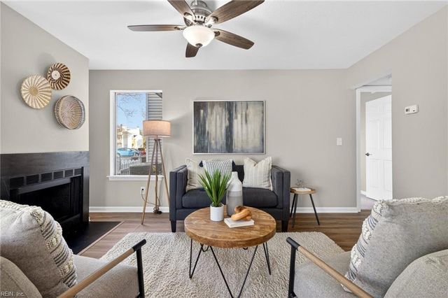 4725 Teal Duck CT, Virginia Beach, VA 23462