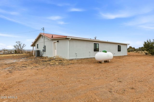 2800 S Hwy 180 --, St Johns, AZ 85936
