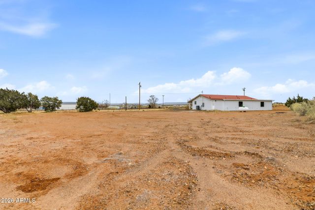 2800 S Hwy 180 --, St Johns, AZ 85936