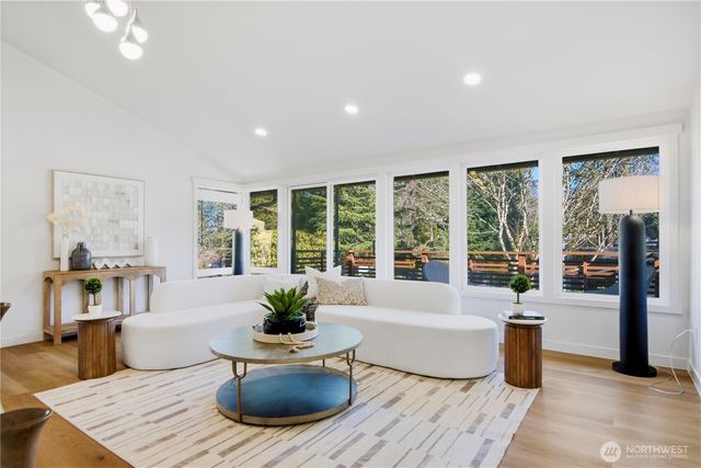 4521 146th Avenue SE, Bellevue, WA 98006