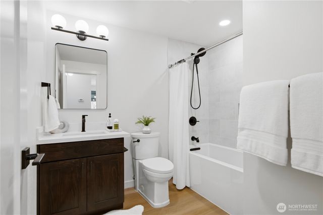 4521 146th Avenue SE, Bellevue, WA 98006