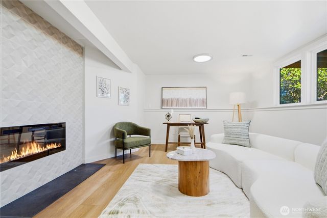 4521 146th Avenue SE, Bellevue, WA 98006